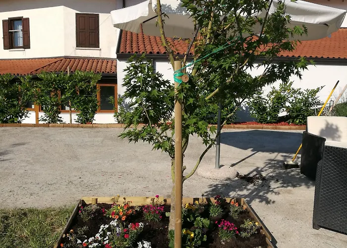 ゲストハウス Dal Rosso 4*