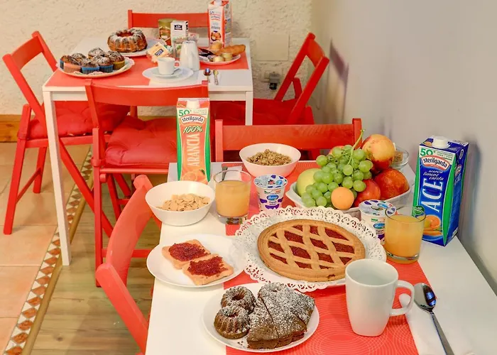 ゲストハウス Dal Rosso 4*